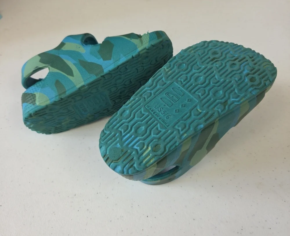 Kids Camouflage Aqua Green Sandals